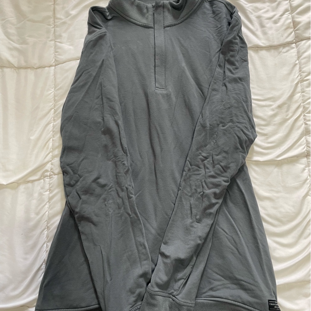 Travis Matthew Quarter Zip size Large